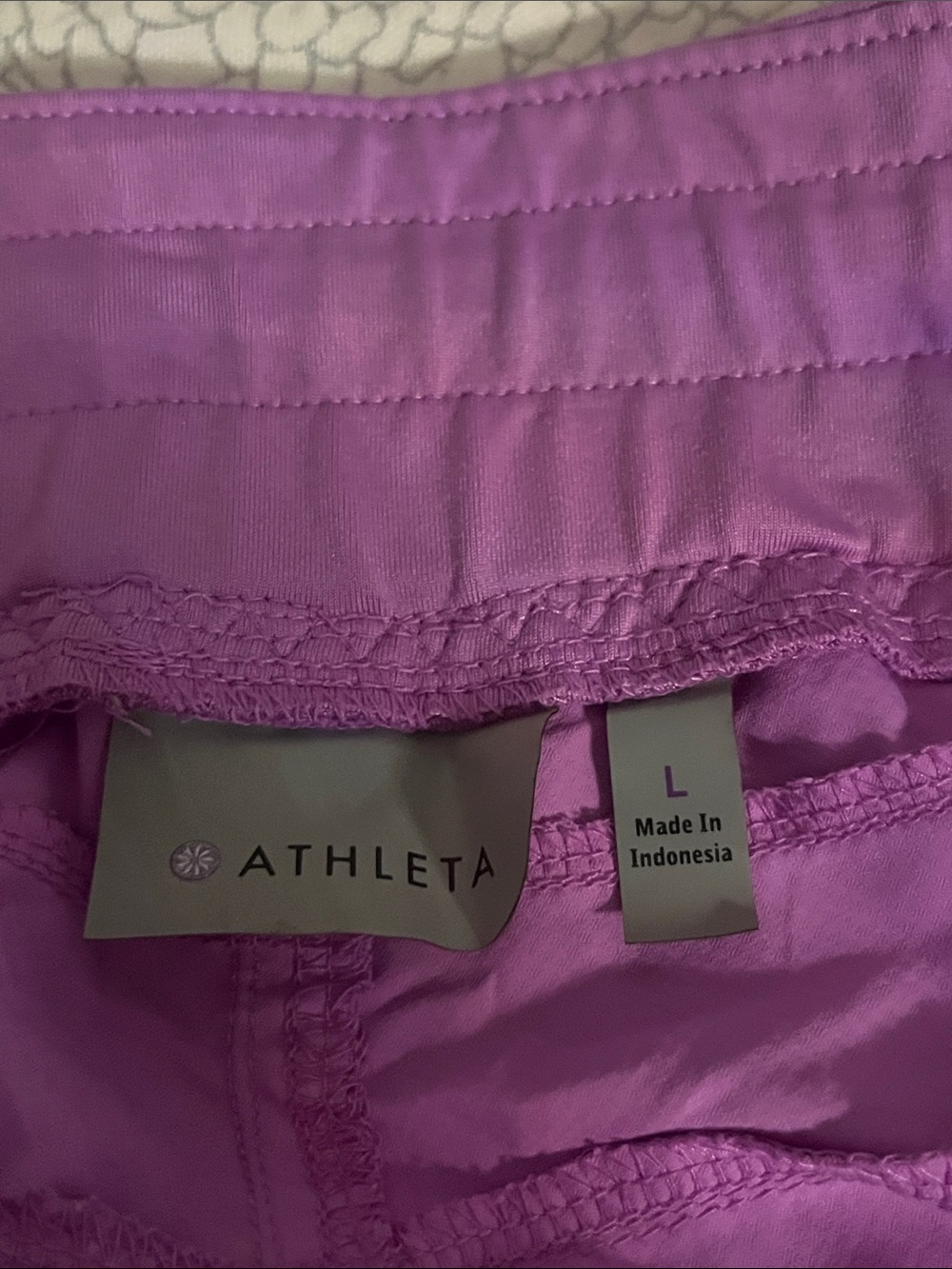 Athleta Purple Women's Athletic Shorts - Picture 2 of 11